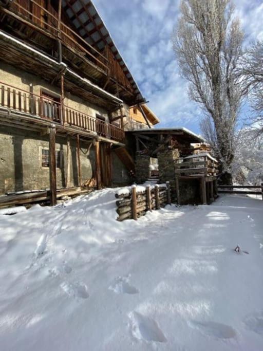 Chalet Avec Vue Sur Le Fort De Chateau Queyras Kültér fotó